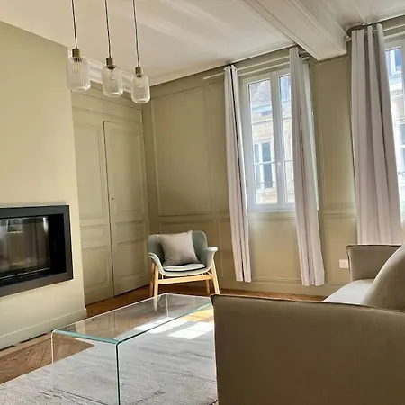 Apartment Emeraude *
