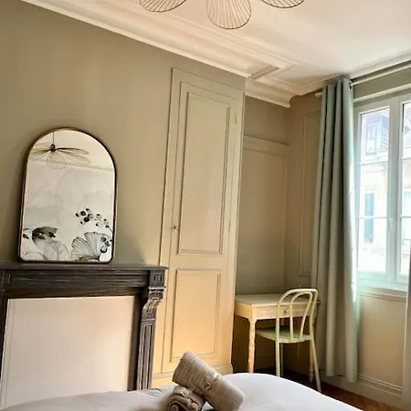 Apartment Emeraude *